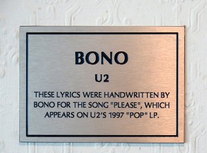 Plaque