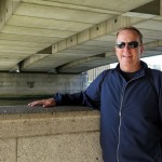 Kevin under London Bridge